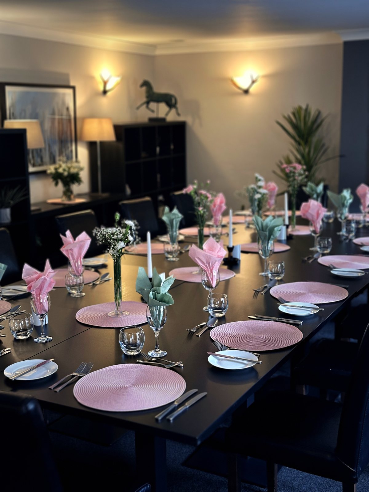 The private dining room, dressed for the day